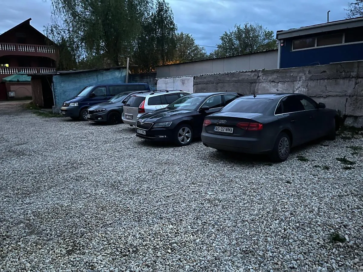 Valivillas Studio & Apartaments Bucureşti Pensiune