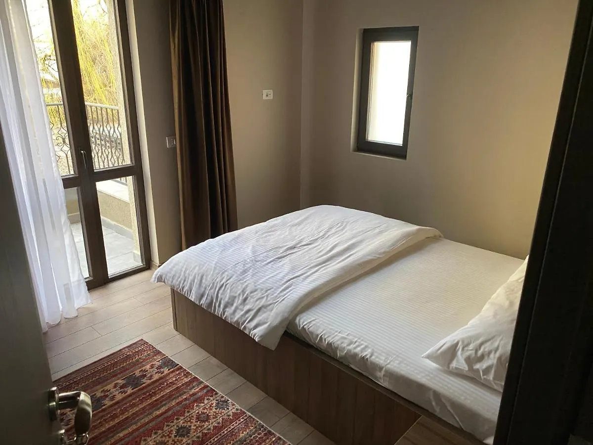 Valivillas Studio & Apartaments Bucarest